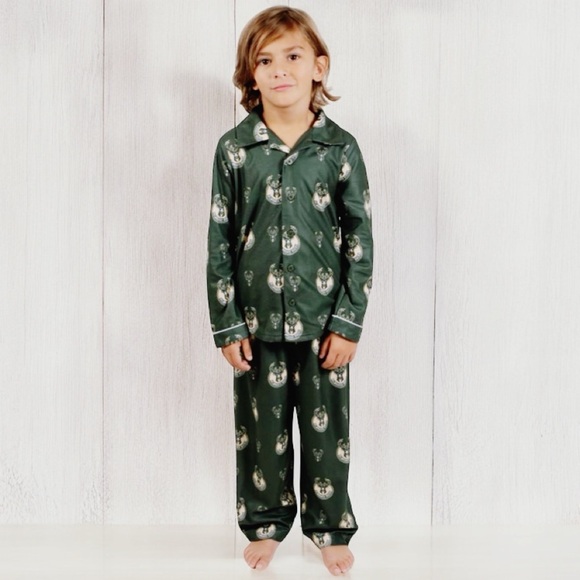 Boys Milwaukee Bucks Button Up Pajama Sleepwear Set Green Gold NBA BASKETBALL - Picture 2 of 16
